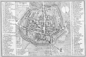 Eine Schwarz-Weiß-Karte von Göttingen, Deutschland, mit Straßen, Gebäuden und Textmarkierungen.