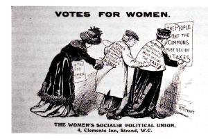 Cartoon von drei entschlossenen Frauen in traditioneller Kleidung, die ein Papier mit der Aufschrift "Votes for Women: The Women's Social & Political Union" gegen einen hellblauen Himmel mit weißen Wolken halten.