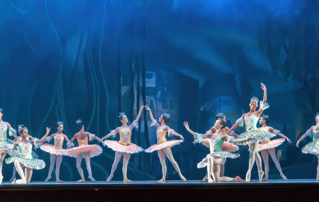 "Theater of Estrada Song" des Zentrums für Ästhetische Erziehung von Kindern der Nizhny Novgorod-Region wird vor der Vorstellung von "Nussknacker" im Nizhny Novgorod TYUZ am 1. Juni auftreten"