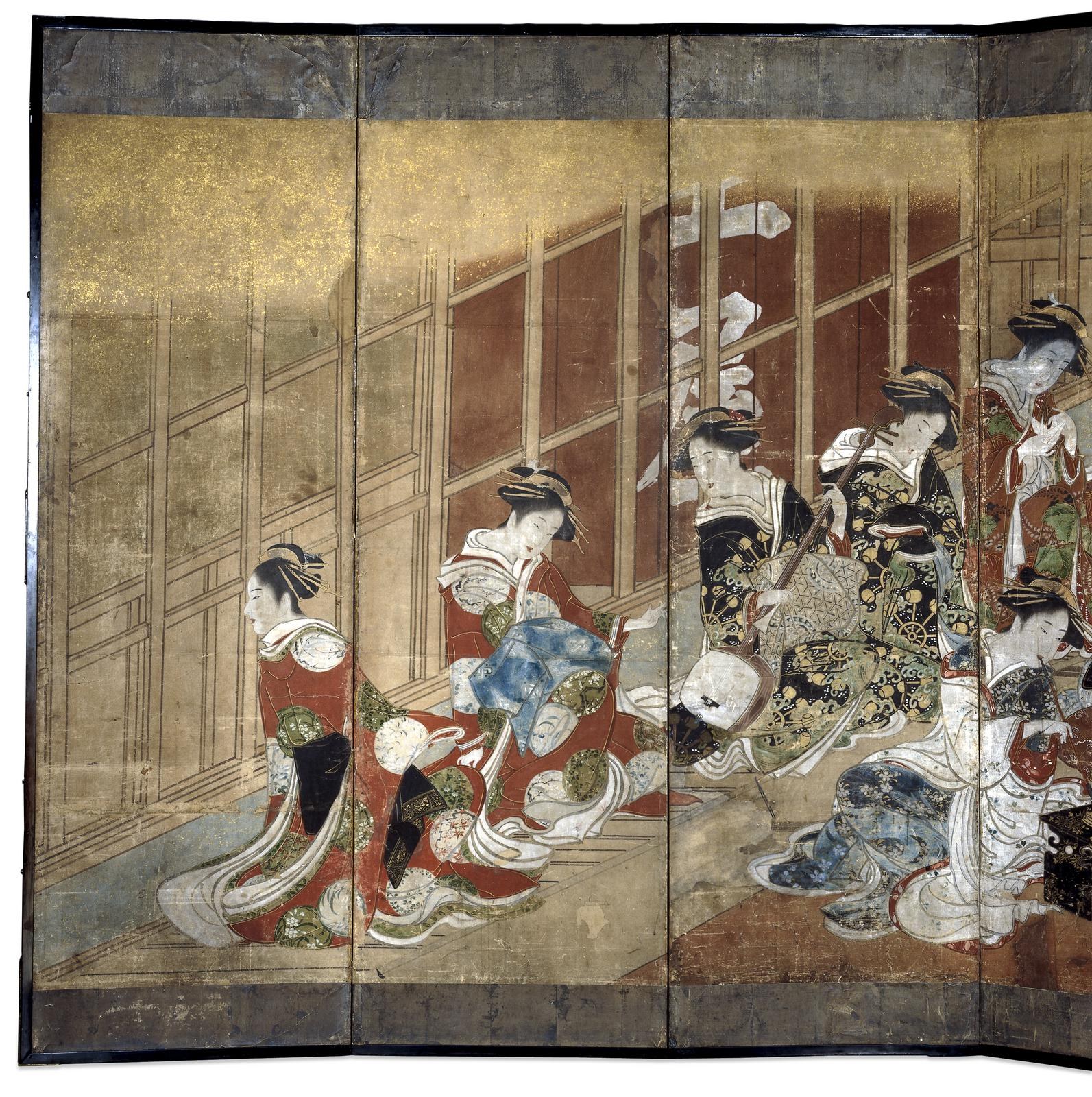 Ein japanischer Vier-Paneel-Bildschirm aus der Meiji-Zeit, der eine Gruppe von Frauen in Kimonos zeigt, die in einem Kreis stehen, wobei eine Frau in der Mitte die Arme ausbreitet, vor einem tiefblauen Hintergrund.