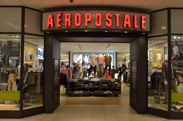 Shirt Chain Insolvent: Next Store Leaves the Castle Arcade