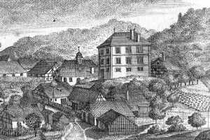 Eine Schwarz-Weiß-Zeichnung einer kleinen Stadt in Bayern im 19. Jahrhundert, die eine zentrale Kirche umgeben von Häusern, Bäumen und einem Himmel im Hintergrund zeigt, mit einem Text am unteren Rand, der 'Bayern im 19. Jahrhundert' lautet.