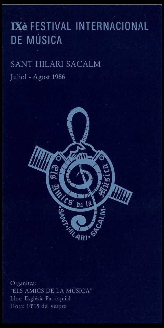 Ein Plakat für das Ixé Festival Internacional de Música mit einem kreisförmigen Logo, das eine Musiknote und einen Kranz aus Blättern und Blumen zeigt, sowie einer fetten weißen Schrift, die "International Music Festival" lautet, und einem tiefblauen Hintergrund mit Sternen.